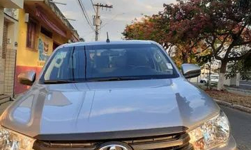 Hilux Cabine Simples...