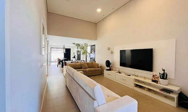 Linda Casa Á Venda N...