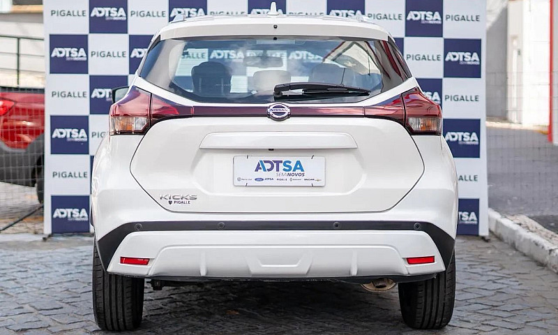 Kicks Advance 1.6 20...