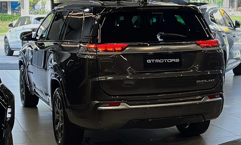 Jeep Commander Overl...