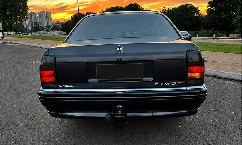 Chevrolet Omega Gls ...