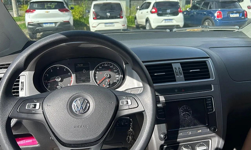 Volkswagen Fox Conne...