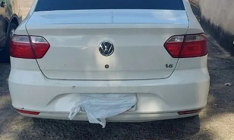 Volkswagen Voyage 1....