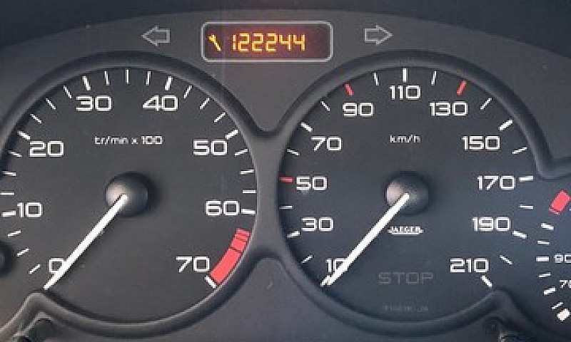 Carro Peugeot/206 Mo...