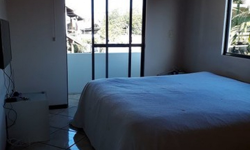 Casa Assobradada - C...