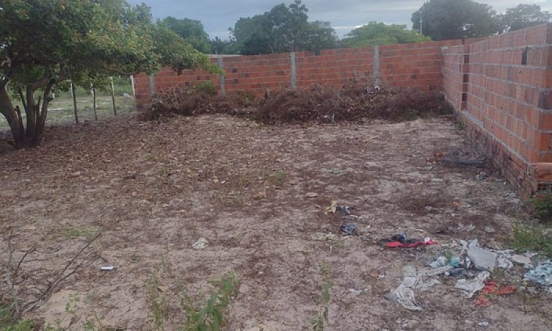 Terreno Com Casa Óti...