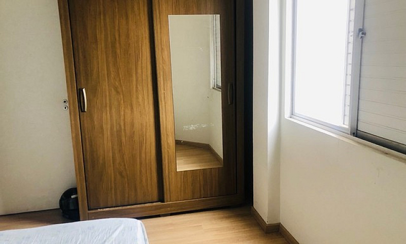Alugo Quarto Para Mo...