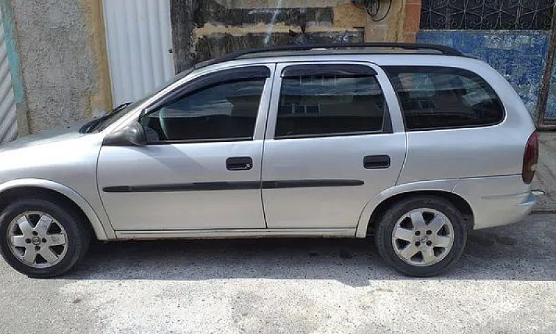 Corsa 98 .  8.000.  ...