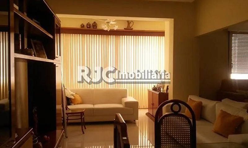 Apartamento De 196 M...