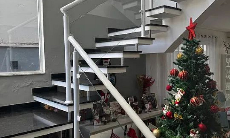 Vende-Se Casa No Con...