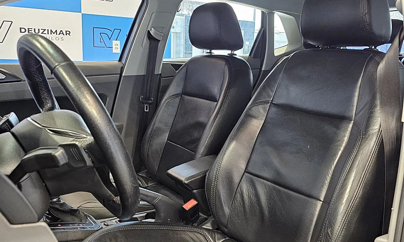 Polo Confortline 1.0...