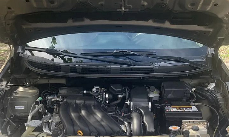 Nissan Versa Sv 1.6 ...