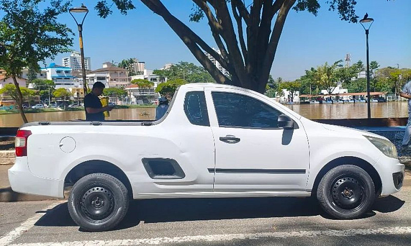 Chevrolet Montana Ls...