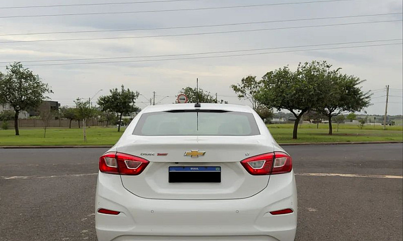 Chevrolet Cruze Lt 1...