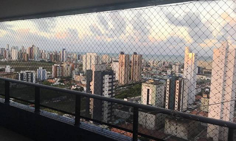 4 Suítes C/ Armários...