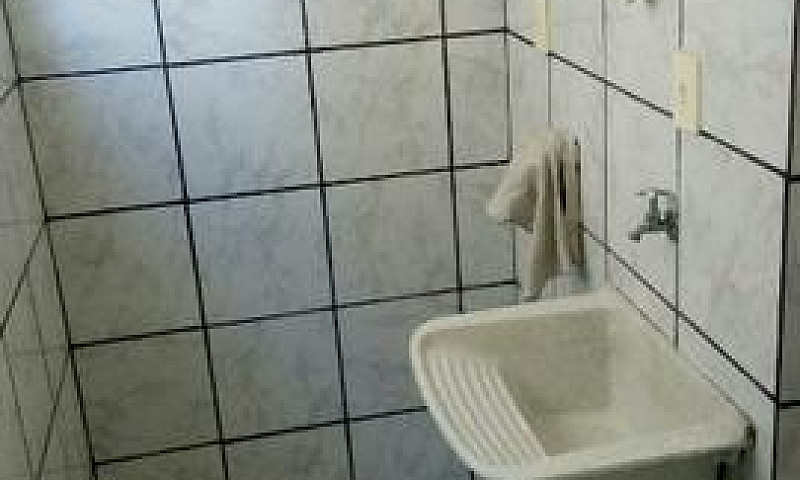Aluga-Se Apartamento...