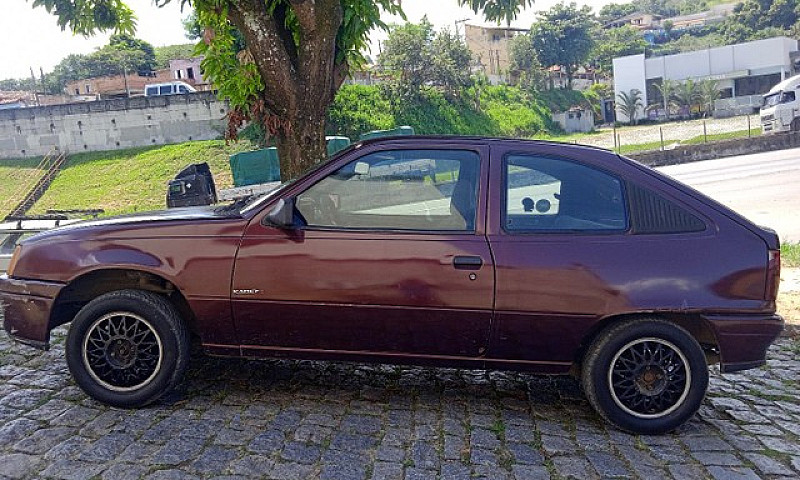 Chevrolet Kadett 1.8...