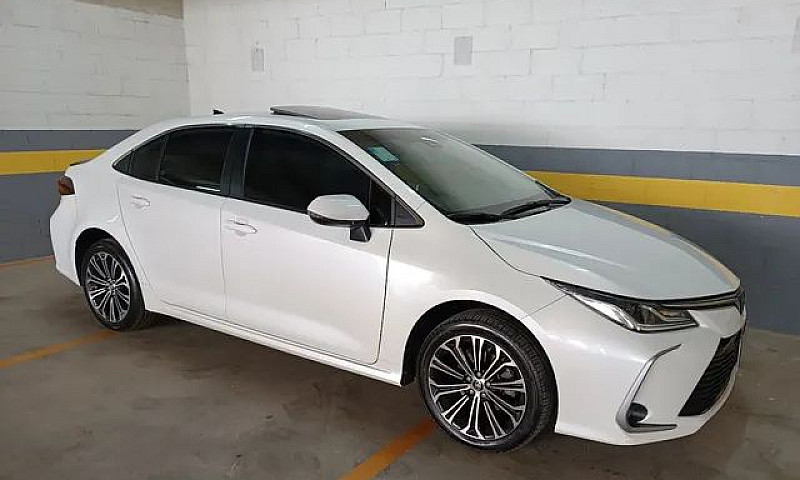 Corolla Altis Premiu...
