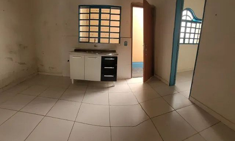 Alugo Casa No Riacho...