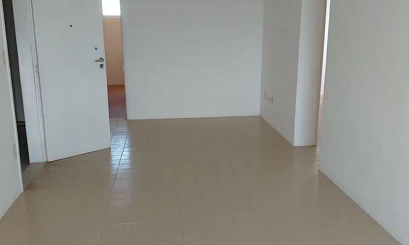 Edif. Monica Pau Ama...