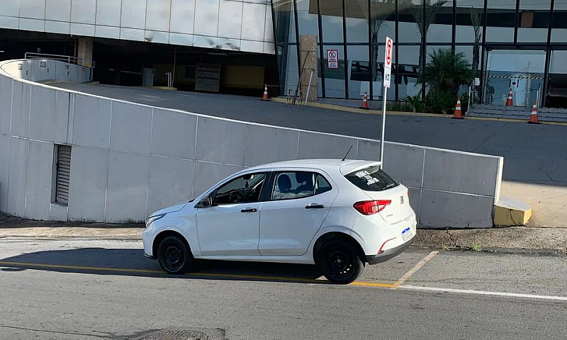 Fiat Argo 1.0 6V Fle...
