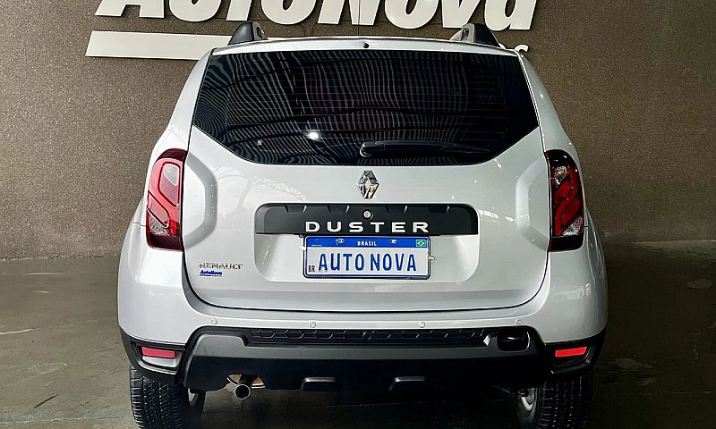 Renault Duster Expre...