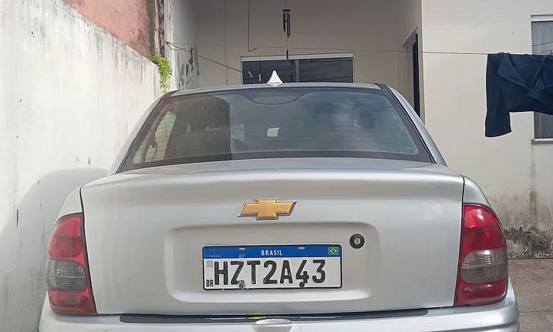 Chevrolet Corsa Sed....