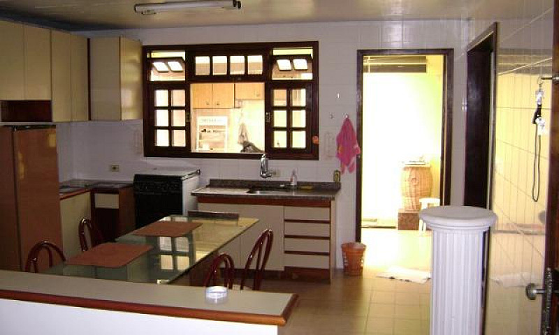 Quarto-Curitiba-Bair...