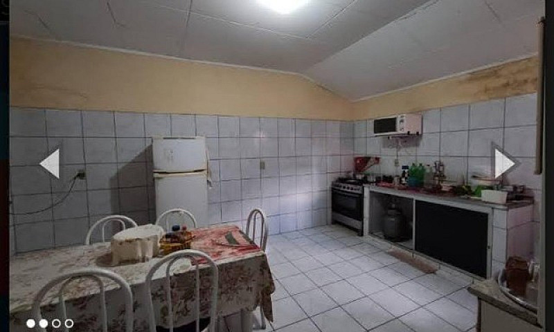 Casa À Venda No Bair...