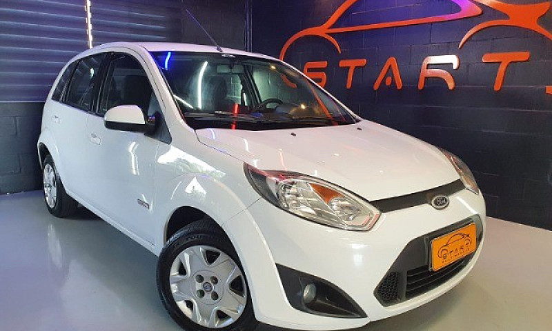 Ford / Fiesta 1.6 Ha...