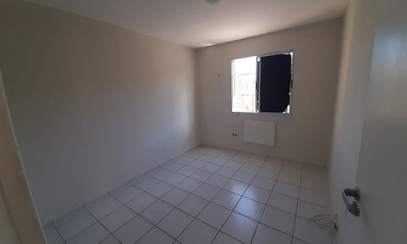 Apartamento 2/4 Sem ...