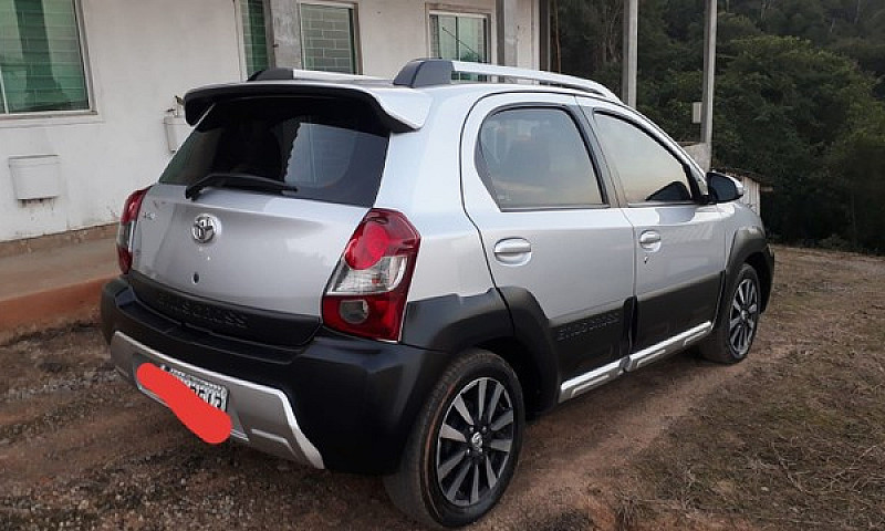 Toyota Etios 2014...