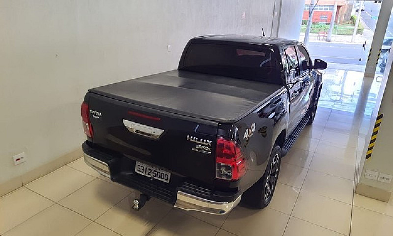 Hilux Srx Preta 2018...