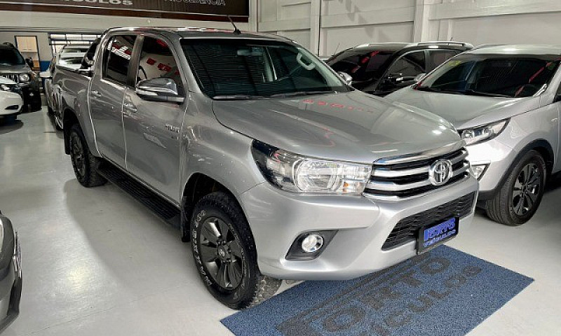 Toyota Hilux 2.7 Srv...