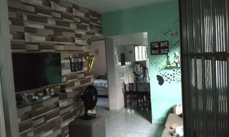 Casa Grande C/Garage...