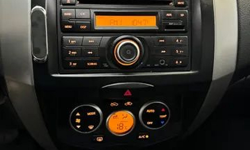 Nissan Livina X-Gear...