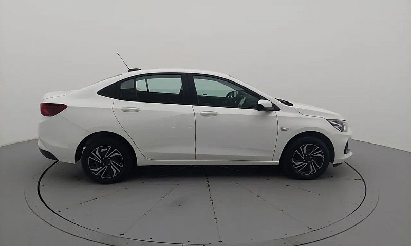 Chevrolet Onix Plus ...