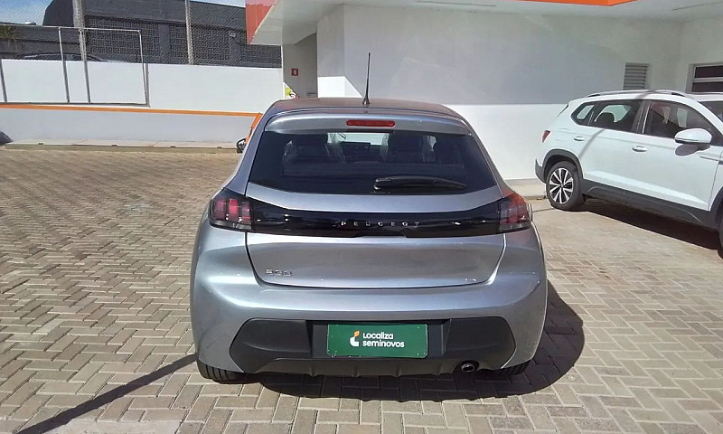 Peugeot 208 2023 1.6...