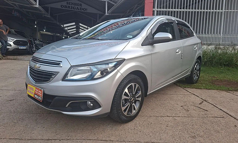 Chevrolet Onix Hatch...
