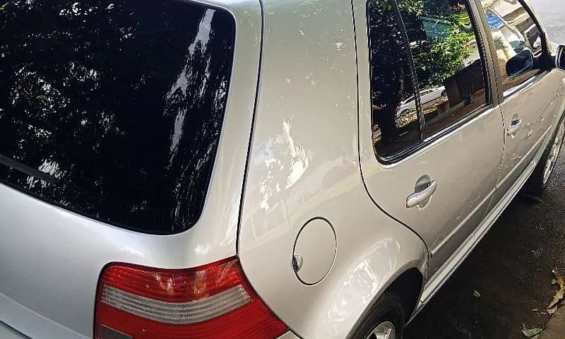 Volkswagen Golf 1.6 ...