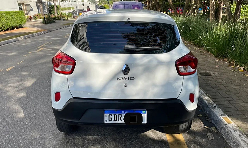 Renault Kwid Zen 1.0...