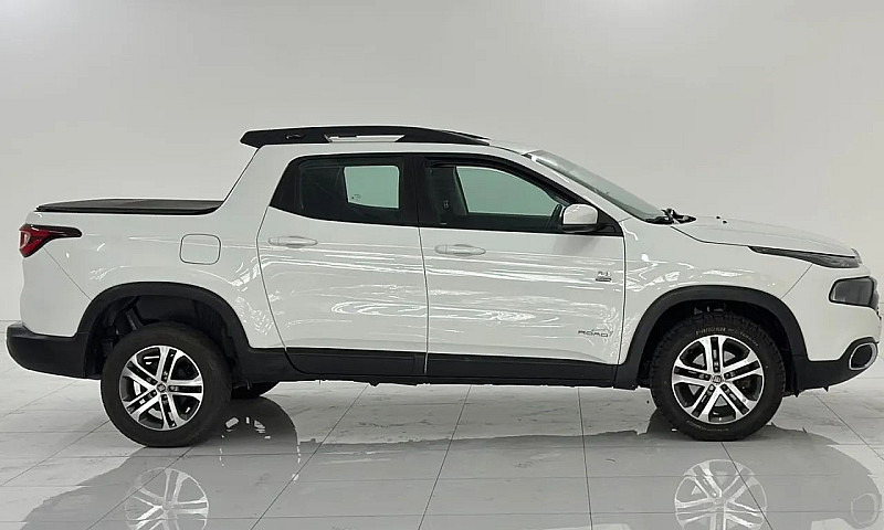 Fiat Toro Freedom 2....