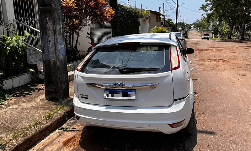 Ford Focus 1.6 S/Se/...