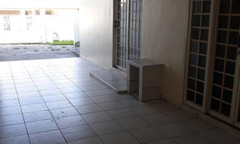 4 Quartos/Conj.copha...