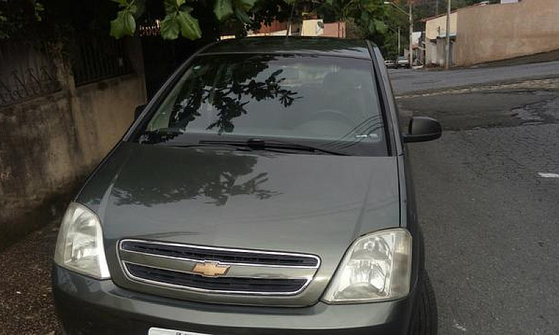 Meriva 1.8 2010. Com...
