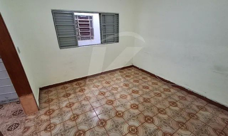 Casa Com 2 Quartos, ...