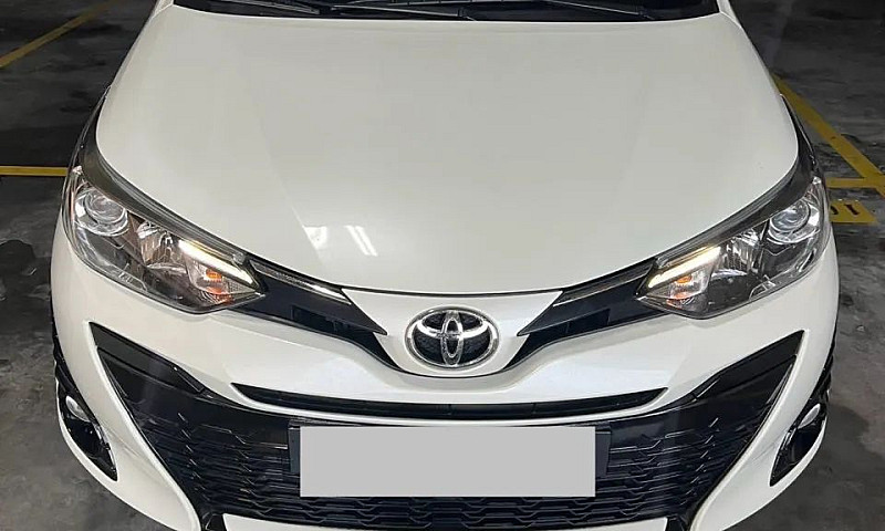 Toyota Yaris Xls 1.5...