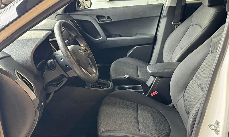 Hyundai Creta Attitu...