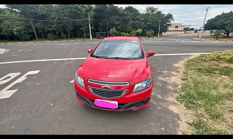 Chevrolet Onix Hatch...