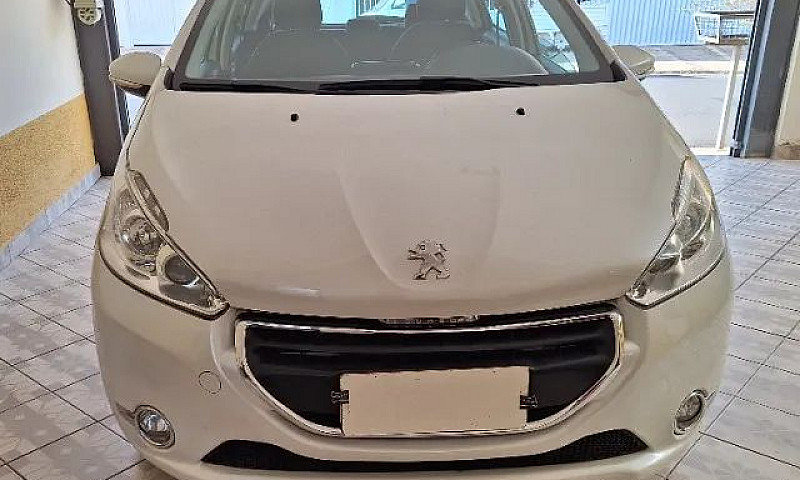 Peugeot 208 Griffe 1...